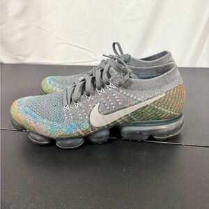 Nike Air Vapormax Flyknit Multicolor Men’s 8 / Women